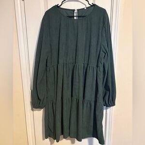 Green Long-Sleeve Tiered Dress